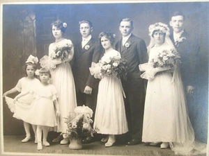 1915 era Large Edwardian Wedding Photograph Mounted-Group Photo 6 1/2" x 8 1/2" - Picture 1 of 4