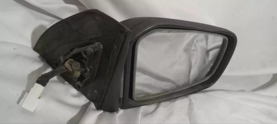 Espejo retrovisor lateral derecho/pasajero Geo Chevrolet Sprint 1989-1994 OEM Foto 1 de 4