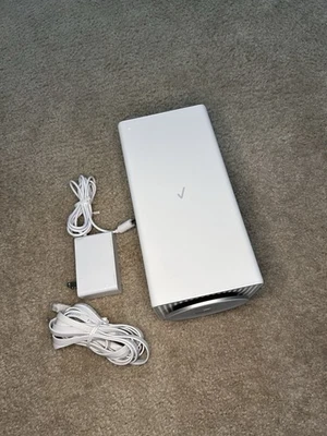 Verizon Router CR1000A WIFI 6E For Home & Business With Power Cord - Image 1 of 4