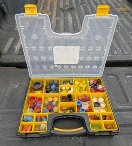 LOTE de tapones de tapa para mangueras, boquillas AN, tubos PVC plástico roscado herramientas automotrices - Imagen 1 de 10