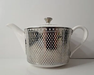 Graces Teapot Lid 24 Oz Teaware Metro Grey Porcelain New without Tags - Picture 1 of 10