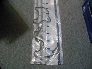 OE GM Valve Cover Gasket For Some 96 & 97 Chevrolet, Oldsmobile & Pontiac 3.4L - Picture 1 of 1