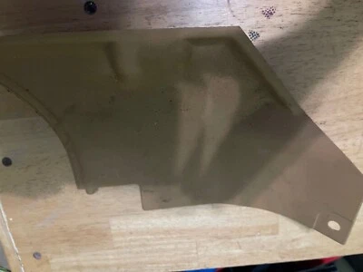 1996 Mazda Miata RH TAN откидная панель NA01 68 370 - Изображение 1 из 2