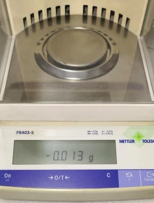 Mettler Toledo PB403-S  Analytical Balance Lab Scale 14.5V 6VA, 9.5-20VDC 6W - Image 1 of 4