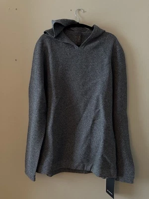 Nuevo con etiquetas Suéter con Capucha XL Lululemon All Around Para Hombre VPOR/SILD Gris Negro Foto 1 de 3
