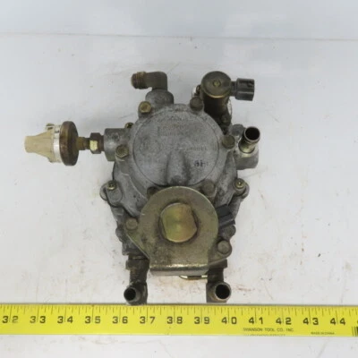 Conjunto regulador vaporizador de gas LP Yale OEM A partir de un GLC060TGNUAE084 Foto 1 de 4