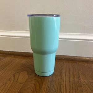 Yeti 30 oz Vacuum Insulated Tumbler Rambler With Lid Mint Green Sea Foam - Picture 1 of 6