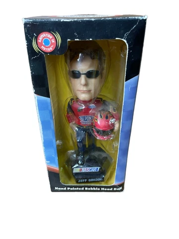 Jeff Gordon Rare NASCAR Hand Painted Bobblehead 2001 Cover