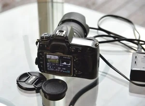 Nikon D300S 12.3 MP DSLR Camera with Nikkor AF-S 18-70mm f3.5-4.5G ED DX IF Lens - Picture 1 of 8