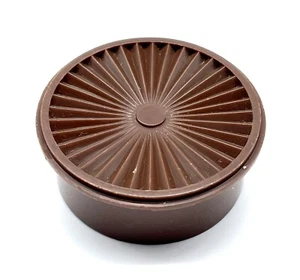 Vintage Tupperware Magnet Gadget Miniatur Servalier Kanister braun - 1984 - Bild 1 von 3