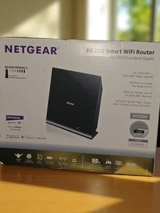 Netgear R6200 Inteligentny router WiFi AC1200 Dual Band Gigabit Wireless - Zdjęcie 1 z 4