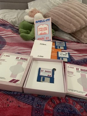 Atari ST Basic Sourcebook and Tutorial With 1st Word  Word Processor , Spell-it - Image 1 of 4