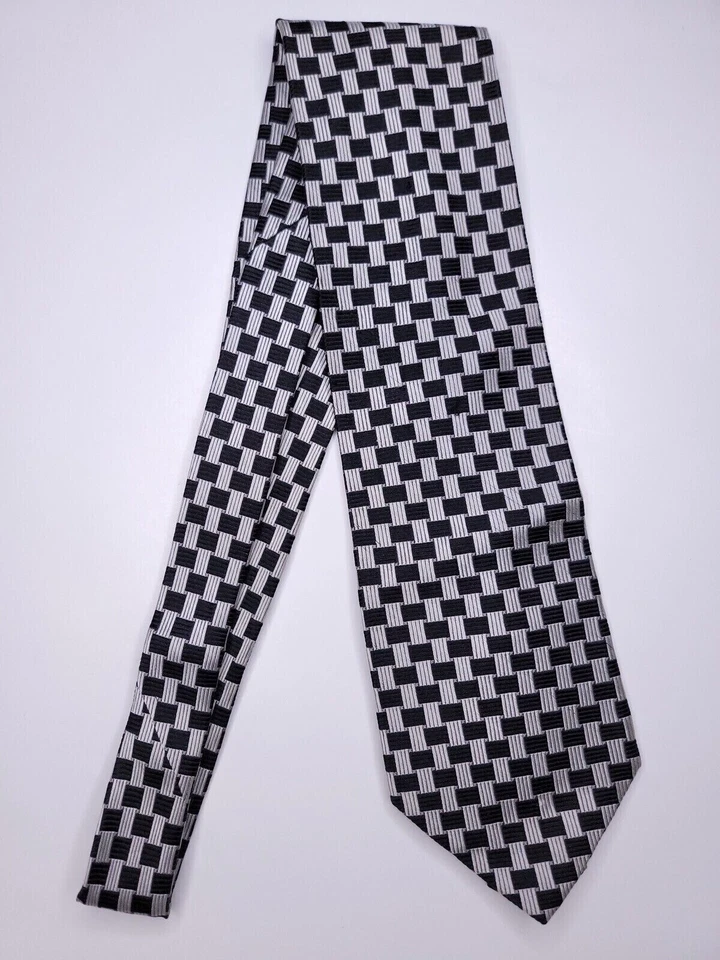 Gravata formal masculina Fratelli Moda 58"Lx4"W prata/preta - Imagem 1 de 4