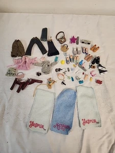 Lil Bratz  Shoes Clothes & Towels    ACCESSORIES  50+ PCS - Picture 1 of 10