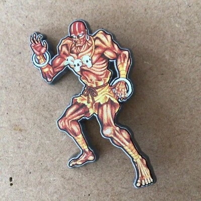 Streetfighter II - DHALSIM Vintage Pin Badge Brooch CAPCOM 1993 (B110) - Image 1 of 3