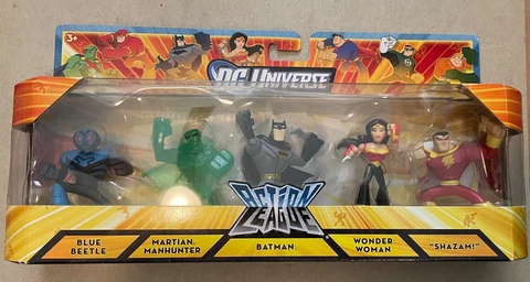 DC Universe Action League figures Cover