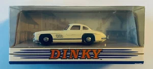Matchbox-Dinky - DY12 - 1955 Mercedes Benz 300SL - White - Picture 1 of 3