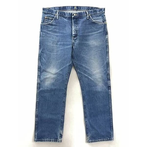 Jeans uomo Wrangler 47 classico dritto blu 5 tasche lavaggio medio denim 38x32 - Foto 1 di 9