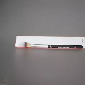 IT COSMETICS HEAVENLY LUXE CREAM BLUSH BRUSH #3 BRAND NEW IN SEALED BOX - Picture 1 of 5