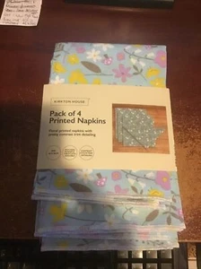 KIRKTON HOUSE PACK OF 4 PRINTED FLORAL NAPKINS  BIRTHDAY CHRISTMAS MEALTIMES - Picture 1 of 1