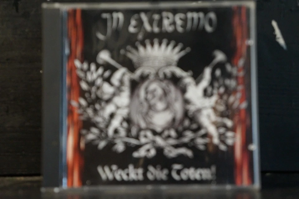 In Extremo - Weckt Die Toten! - Bild 1 von 1