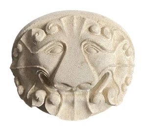 HEREFORD CATHEDRAL CARVED STONE GREEN LION From Actual Church Stone Carving Rare - Picture 1 of 7