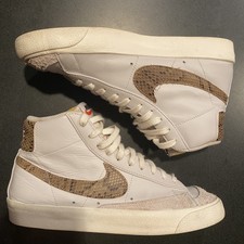 nike blazer mid python