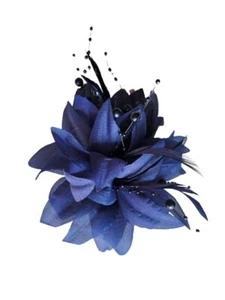 NEW Navy Blue Layered Fabric Feather Fascinator Hair Clip Brooch Pin Wedding - Picture 1 of 2