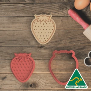 Strawberry Cookie Cutter and Embosser Stamp - Bild 1 von 4