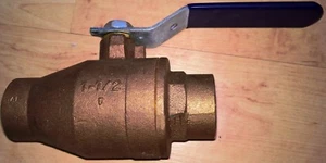 Ein 1-1/2" NIBCO F Messing KUGELHAHN 150 SWP 600 CWP ohne Gewinde MSS SP-110 - Bild 1 von 3