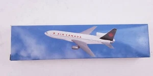Miniaturas de vuelo Air Canada Lockhead L-1011 plástico pantalla modelo - Imagen 1 de 5