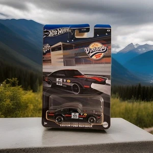 HOT WHEELS 🛞 .. CUSTOM FORD MAVERICK.. VINTAGE RACING CLUB.. 4 OF 5 - Picture 1 of 4