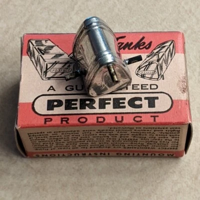 Vintage Perfect #1 Short Midge Gas Tank 1/4 oz. Capacity Wedgtank In Box - Image 1 of 4