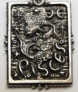 Pisces Pewter keychain  - Picture 1 of 3