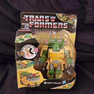 Hasbro Transformers Party Wallop TMNT Teenage Mutant Ninja Turtles SEALED FIGURE - Picture 1 of 2