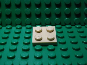 Lego NEW tan 2 x 2 plate pieces   Lot of 10 - Picture 1 of 1