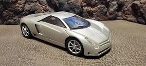 ***** MINT Silver Cadillac Cien V-12 Concept Car 1/18 Hot Wheels MINT ***** - Picture 1 of 5