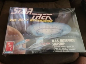 AMT Ertl Star Trek The Next Generation USS Enterprise Plastic Model Kit 6619 - Picture 1 of 4