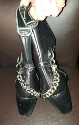 CESARE PACIOTTI BLACK LEATHER BOOTS, 40/10. - Image 1 of 4