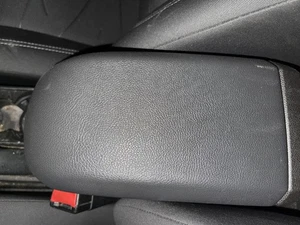 15 FORD FIESTA Front Console LID/ARMREST ONLY BLACK W/ SYNC C1BZ5806024AC - Picture 1 of 2