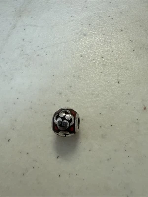 Pandora Zen Rojo Esmalte Coma Remolino Plata de Ley .925 Dije 790491 Foto 1 de 4