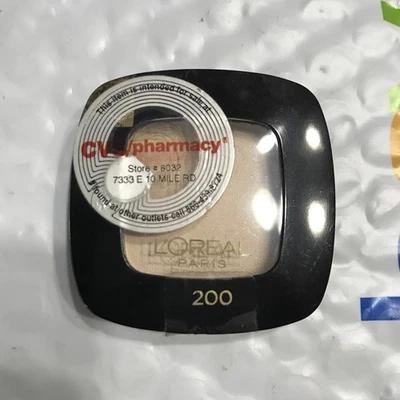 LOREAL Colour Riche Eye Shadow 200 PARIS BEACH sealed NWOB - Image 1 of 2