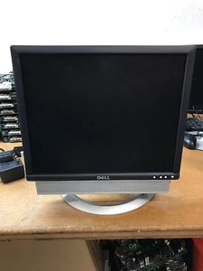 Dell UltraSharp Y4299 17" LCD Monitor - Picture 1 of 2
