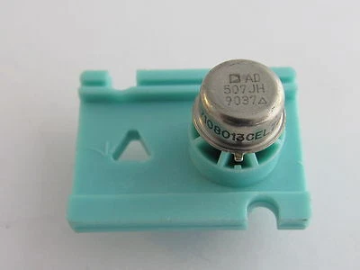 AD507JH Analog Devices TO99 Wideband, Fast Slewing Op Amp - Image 1 of 2