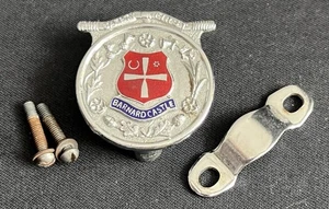 BARNARD CASTLE COAT OF ARMS CREST VINTAGE ENAMEL SCOOTER BICYCLE CYCLE BAR BADGE - Picture 1 of 6