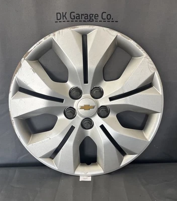 2012-2016 Chevrolet Cruze Hubcap - Genuine Factory OEM 16-inch Silver 3294 - Image 1 of 4