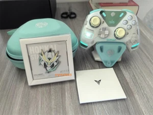 Honkai: Star Rail Firefly Wireless Game Controller Gamepad w/Box Badge Original - Bild 1 von 22