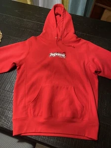 Supreme Bandana Box Logo Red Size Medium  - Picture 1 of 7