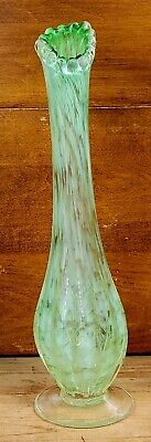 MCM Green Opalescent Uranium Swung Glass Bud Vase • 53.43$