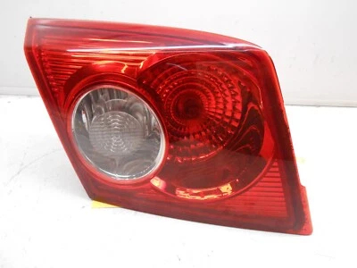 Luz trasera izquierda del lado del conductor Suzuki Reno 2006 OEM BV0031  Foto 1 de 4